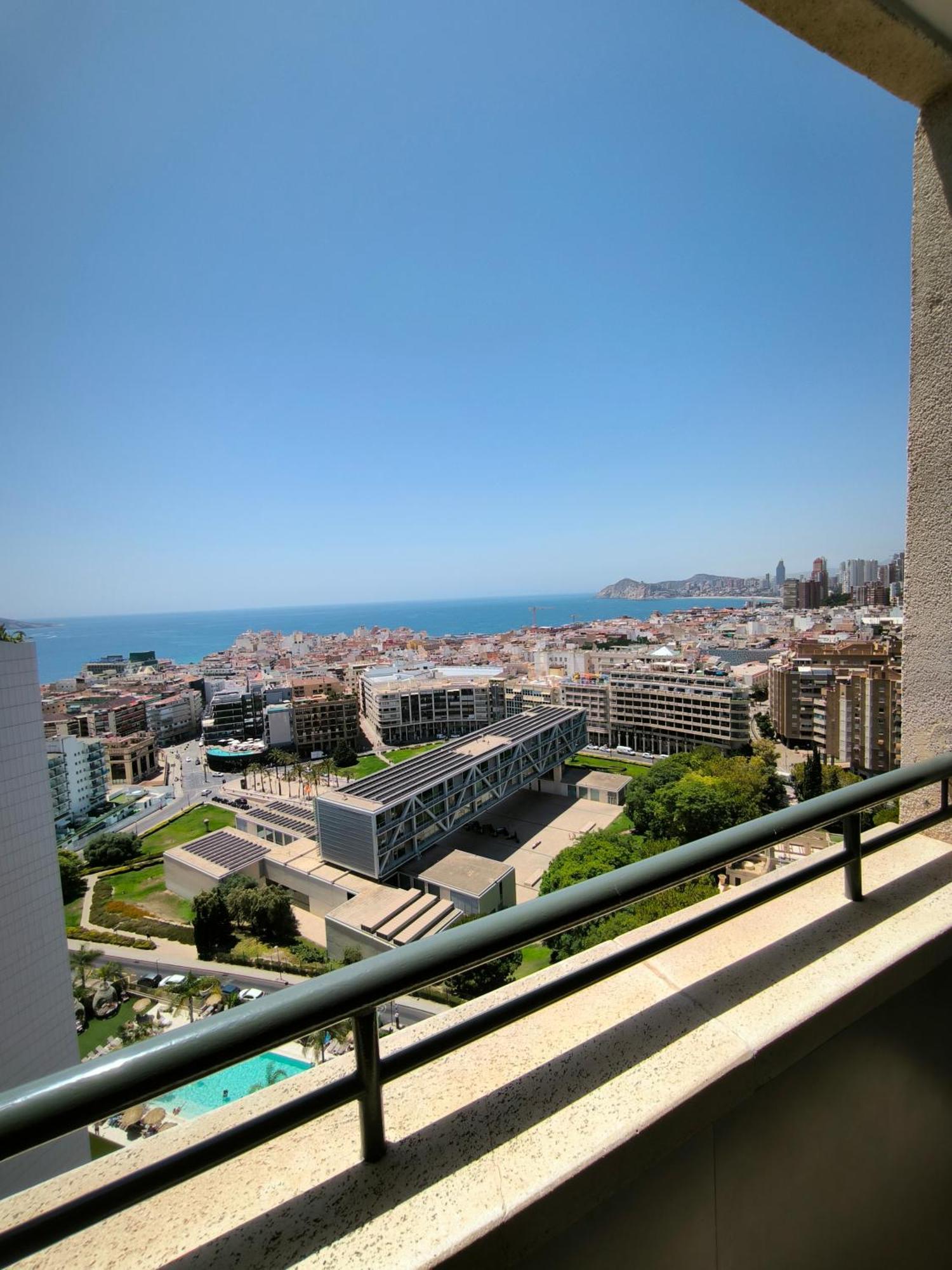 Apartamentos La Era Park Benidorm Bagian luar foto